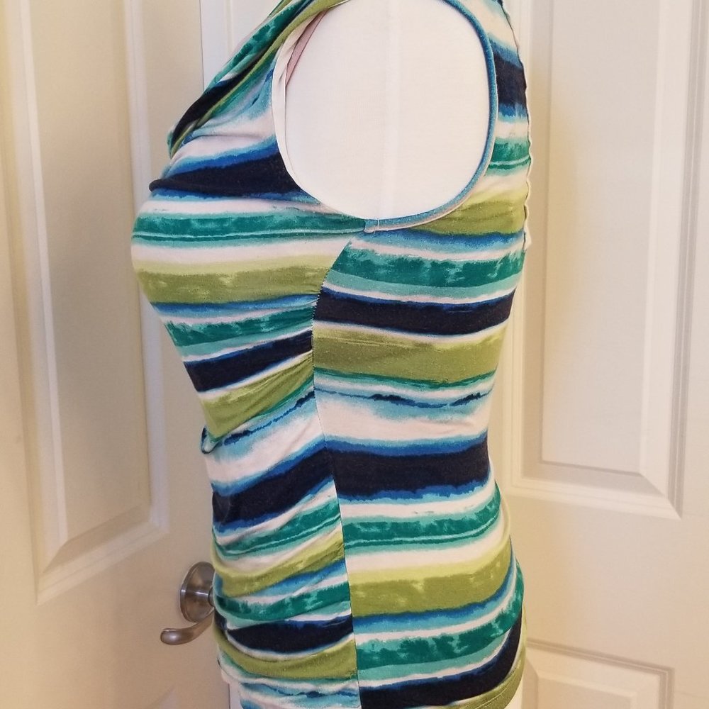 Multi-colored top - Picture 3 of 3